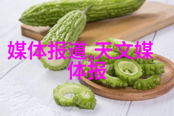 测地所郝晓光博士到大学做讲座